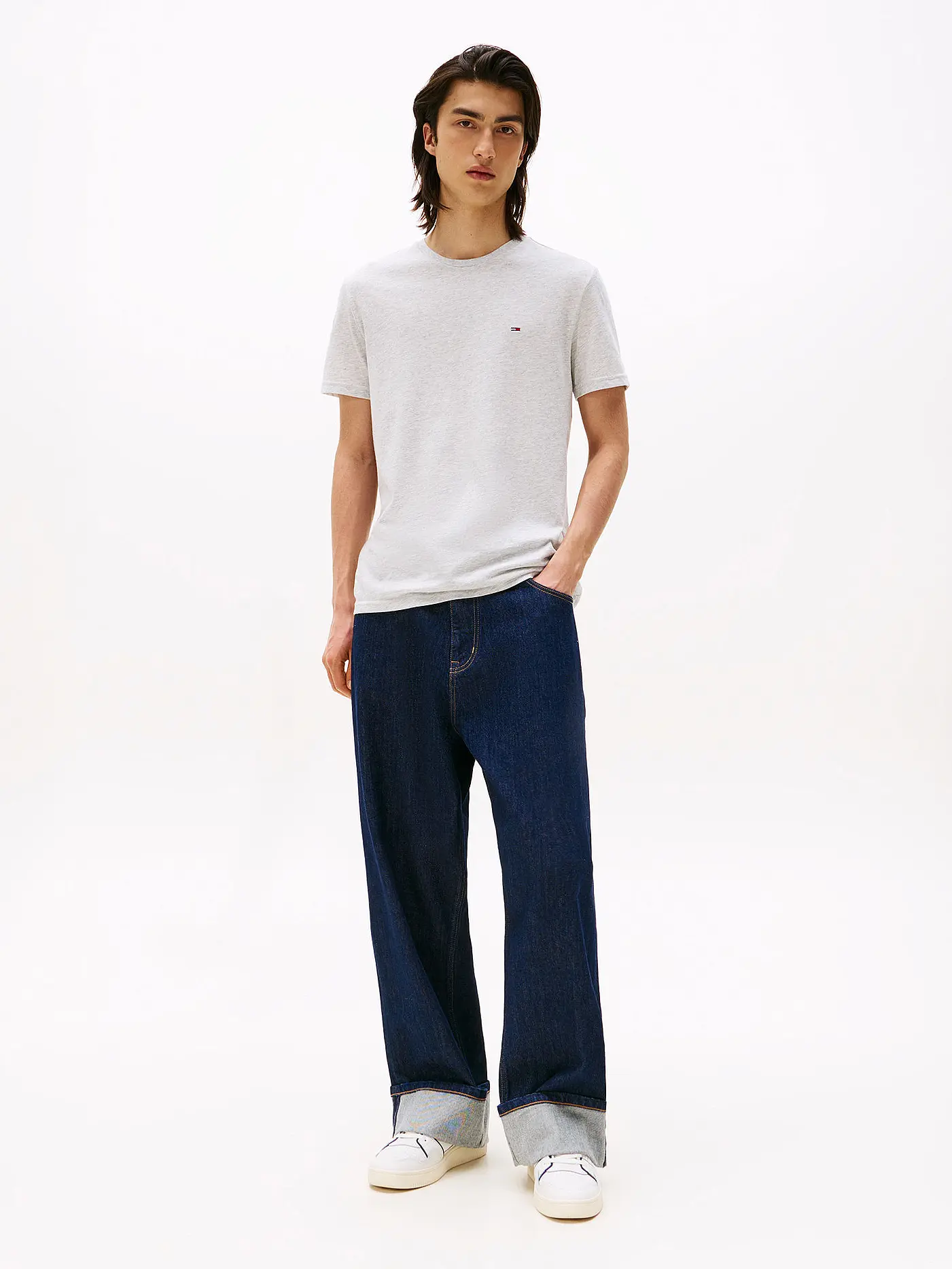 TOMMY JEANS | T-Shirt Slim Fit | hellgrau